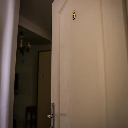 Guest house Nia Deluxe