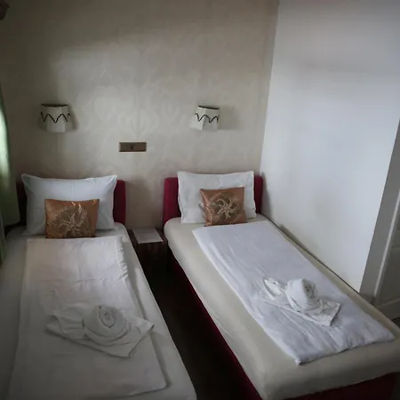 Guest house Nia Deluxe 3*